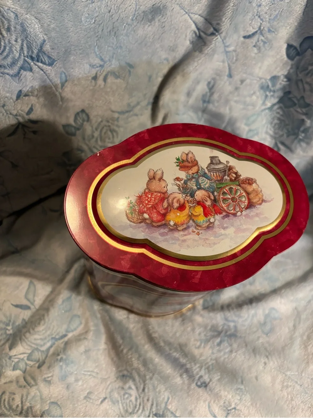 Festive Berry Holiday Cookie Tin with Woodland Scene